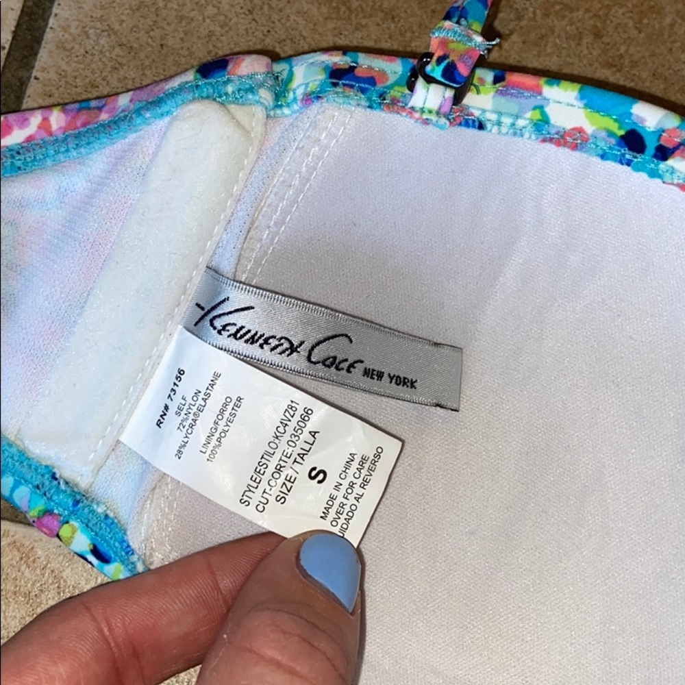 SWIM TOP - Picture 3 of 3